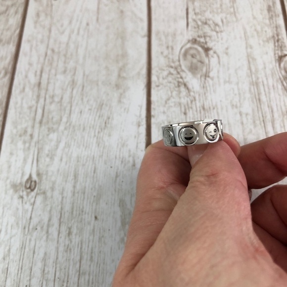 Stainless Steel 8 Emoji Engraved Faces Band Ring - Picture 4 of 10